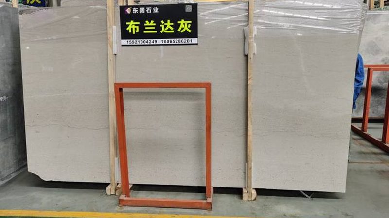 施工队选不对，文化石蘑菇石白干还返工